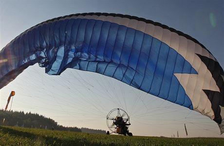 Paragliding - ilustraní foto