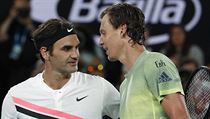 Roger Federer a Tomáš Berdych po čtvrtfinále Australian Open, které ovládl...