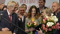 Zleva vpředu prezident Miloš Zeman, jeho dcera Kateřina a manželka Ivana na...