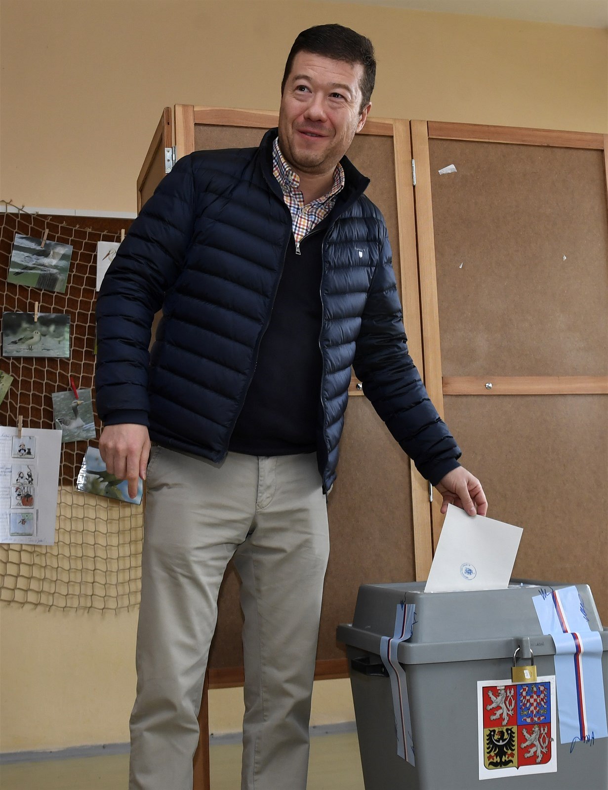 Předseda hnutí SPD Tomio Okamura volil ve druhém kole prezidentských voleb 26....