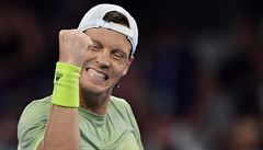 Tomá Berdych slaví postup do osmifinále Australian Open.