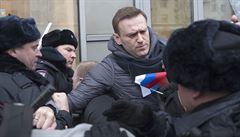 Ruská policie zatkla opozičníka Navalného, vyzýval k bojkotu prezidentských voleb