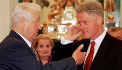 Bývalí prezidenti Ruské federace a Spojených stát amerických Boris Jelcin a...