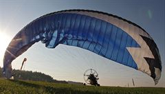 Paragliding - ilustrační foto | na serveru Lidovky.cz | aktuální zprávy