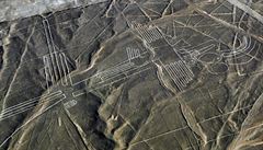 Obí obrazce na planin Nazca.