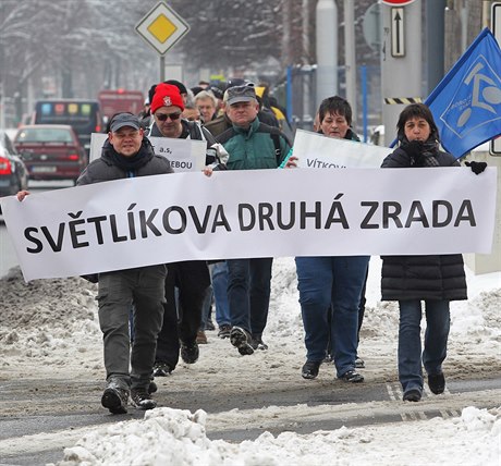 Demonstrace proti Janu Svtlíkovi, majiteli Vítkovických strojíren.