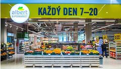Konec igelitek v českých obchodních řetězcích. Supermarkety připravují i rozložitelné sáčky na pečivo