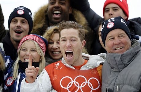 Americk hrdina U-rampy Shaun White slav tet olympijsk zlato.