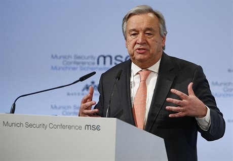 Generální tajemník OSN António Guterres na bezpečnostní konferenci v Mnichově.