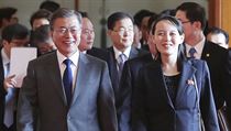 Jihokorejský prezident Mun Če-in a sestra vůdce KLDR Kim Jo-čong.