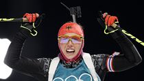 Laura Dahlmeierov pi sprintu zskala svou prvn zlatou olympijskou medaili.