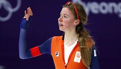 Esmee Visserová z Nizozemí je novou rychlobruslaskou královnou na trati 5000...