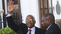 Prezident Jihoafrické republiky Jacob Zuma (vlevo).