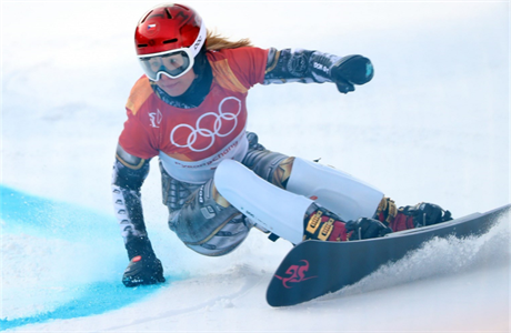 Ester Ledeck pi kvalifikan jzd obho slalomu na snowboardu