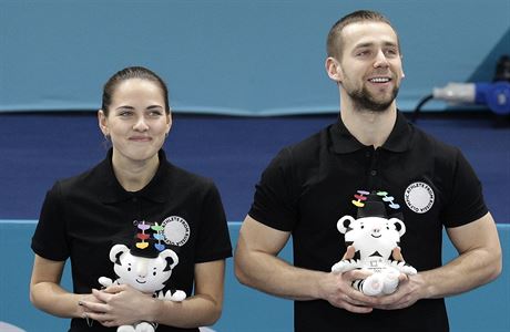 Rusk curlerka Anastasia Bryzgalovov a jej partner Alexander Kruelnickij.