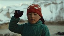 Klučina z vesnice Mulbekh v Malém Tibetu v Indii vystupuje ve videu jako velký...