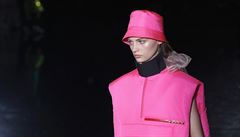 Celorový model (Prada)/ Milan Fashion Week
