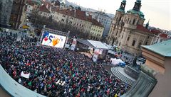 Panoramatický pohled na pivítání Ester Ledecké a Martiny Sáblíkové na...