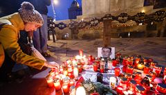 Lidé v Praze i Brně uctili památku zavražděného slovenského novináře Kuciaka