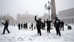 Zimní radovánky na Svatopetrském námstí v Benátkách.