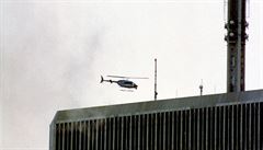 Policejní vrtulník nad WTC.