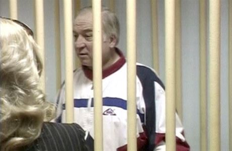 Sergej Skripal u ruského soudu v roce 2006.