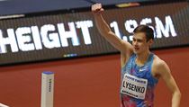 Ruský skokan Danil Lysenko se právě stal mistrem světa.
