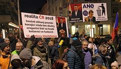 Demonstrace za odvolání Zdeka Ondráka v Ostrav.