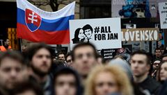 Demonstrace za nezávislé vyetení vrady novináe Kuciaka a jeho partnerky se...