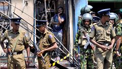 Vypalují domy. Srí Lanka po střetech muslimů a buddhistů zavedla výjimečný stav