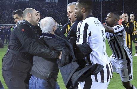 Natvaný prezident PAOK Solu Ivan Savvidis.