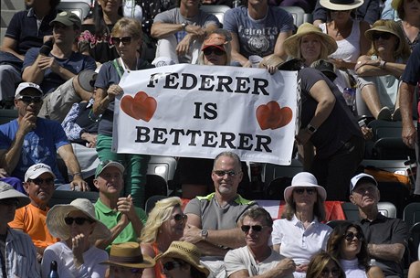 Fanoušci Rogera Federera na turnaji v Indian Wells.