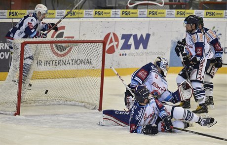 Čtvrtfinále play off hokejové extraligy - 4. zápas: HC Kometa Brno - HC...