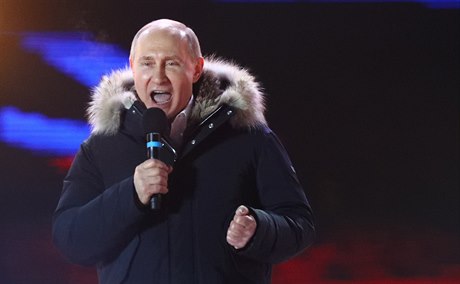 Vladimir Putin obhájil svoji pozici a na dalích est let bude prezidentem...