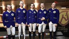 Jezdci (zleva) Gerco Schröder, Niels Bruynseels, Anna Kellnerová, Ale� Opatrný...