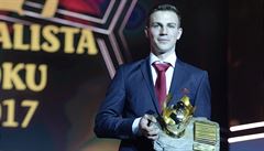 Vladimír Darida s trofejí pro vít�ze ankety