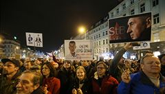 Na demonstraci za zachování svobody slova se na Václavském námstí v Praze...