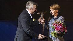 Mezinárodní filmový festival Praha ocenil Charlese Aznavoura a Danielu Kolářovou