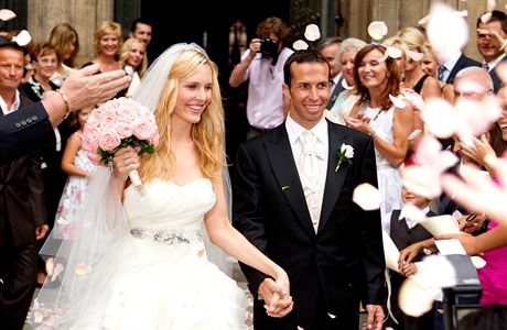 Nicole Vaidiová a Radek tpánek na svatb
