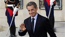 Bval francouzsk prezident Sarkozy odchz z Elysejskho palce.
