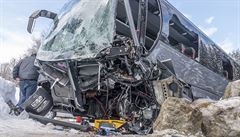 Na severu Rakouska havaroval autobus s Korejci. Zranilo se 24 lidí