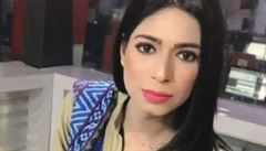 První transgenderová pákistánská televizní hlasatelka Marvia Maliková.