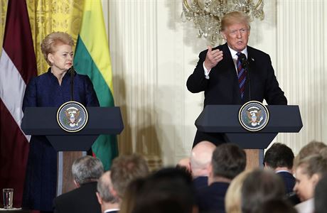 Donald Trump a litevská prezidentka Dalia Grybauskaite na americko-pobaltské...