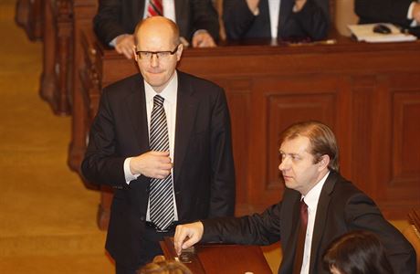 Roman Sklenk se adil k blzkm politickm partnerm Bohuslava Sobotky.