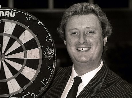 Zemel ptinásobný mistr svta Eric Bristow.