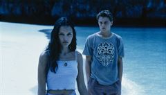 Virginie Ledoyenová a Leonardo DiCaprio ve filmu Pláž (2000). Režie: Danny... | na serveru Lidovky.cz | aktuální zprávy