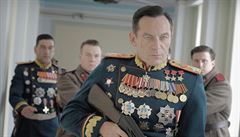Jason Isaacs jako generál Žukov. Snímek Ztratili jsme Stalina (2017). Režie:... | na serveru Lidovky.cz | aktuální zprávy
