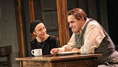 Lenka Janíková, Petr �t�pán. Inscenace �arod�jky ze Salemu (2018). Re�ie:...