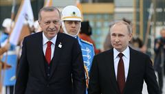 Putin v Turecku: Islámský stát je stále nebezpečný. Rusko dodá Turecku rakety dříve