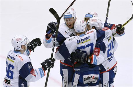 Finále play off hokejové extraligy - 2. zápas: HC Ocelái Tinec - HC Kometa...